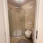 & Metro Vysocanska براغ