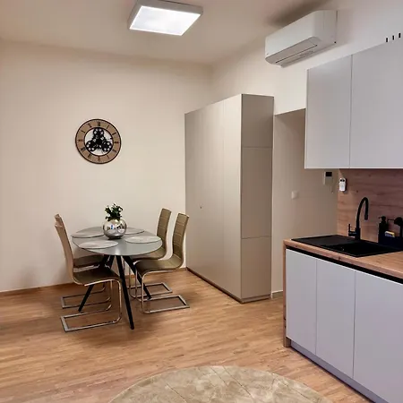 Appartement & Metro Vysocanska