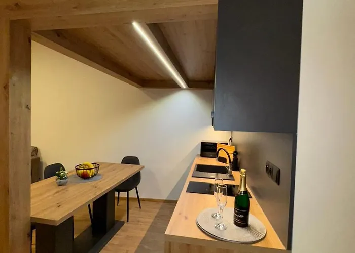 & Metro Vysocanska *