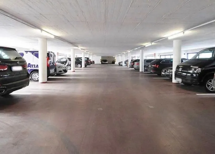 & Metro Vysocanska Apartment Prague